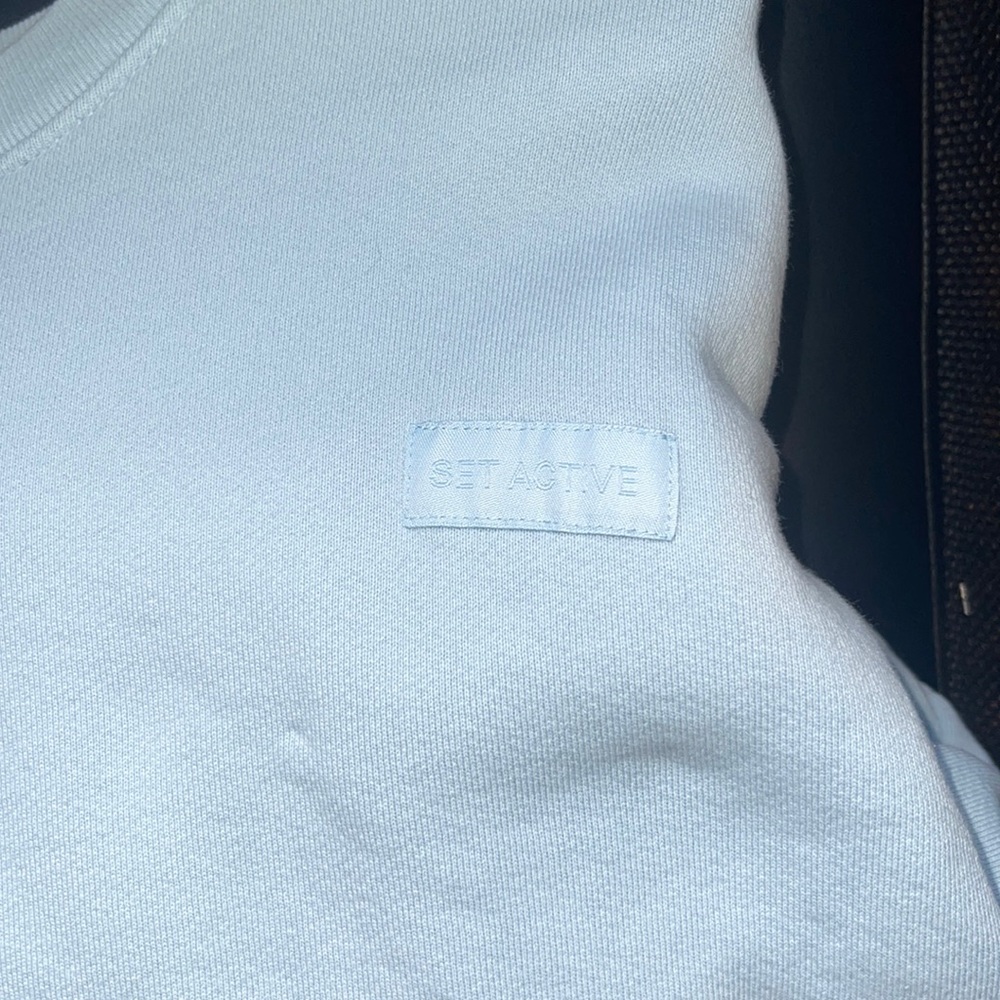 set active crewneck in ace